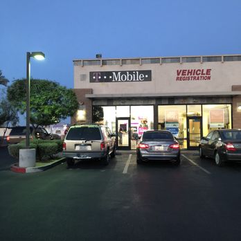 T-Mobile - Off Central near Southern - Mobile Phones Near Me - Phoenix, Arizona T-Mobile - Off Central near Southern - Mobile Phones Near Me - Phoenix, Arizona