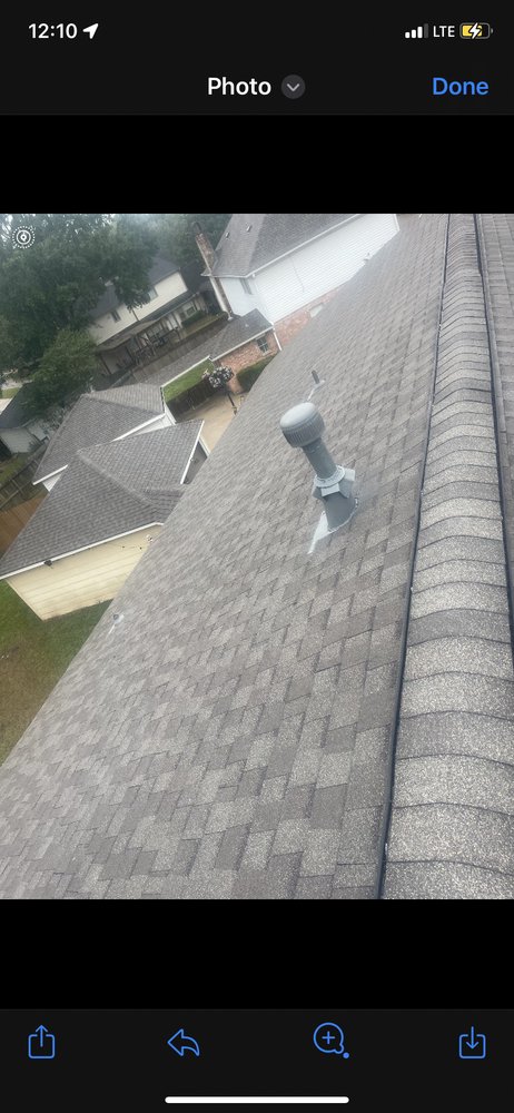 Slide of Arnold Roofing and Construction