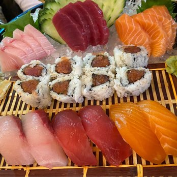 Ganzo Sushi - Sushi Sashimi plate - Ramen Near Me - Delray Beach, Florida