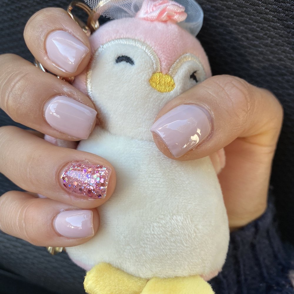 Leann's Nails - Sweet pink nails - Nail Salons Near Me - Alameda, California Leann's Nails - Sweet pink nails - Nail Salons Near Me - Alameda, California