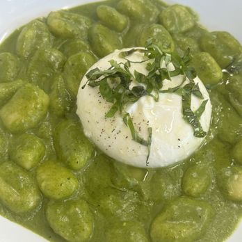 Pasta Sisters - Gnocchi Pesto with Burrata Cheese - Delis Near Me - Los Angeles, California Pasta Sisters - Gnocchi Pesto with Burrata Cheese - Delis Near Me - Los Angeles, California