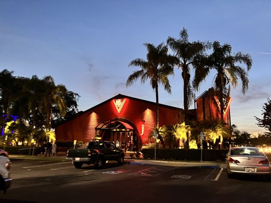BJ's Restaurant & Brewhouse by null