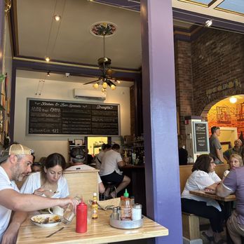Hot Suppa - Inside - Breakfast & Brunch Near Me - Portland, Maine