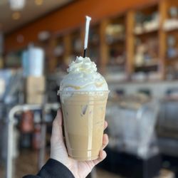 HeBrews Coffee & Water - White chocolate peppermint mocha