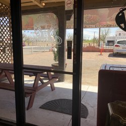 El Croissant Bistro & Cafe