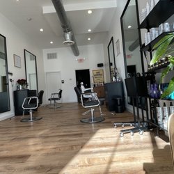 One Hundred Hair Studio - Awesome Front View !