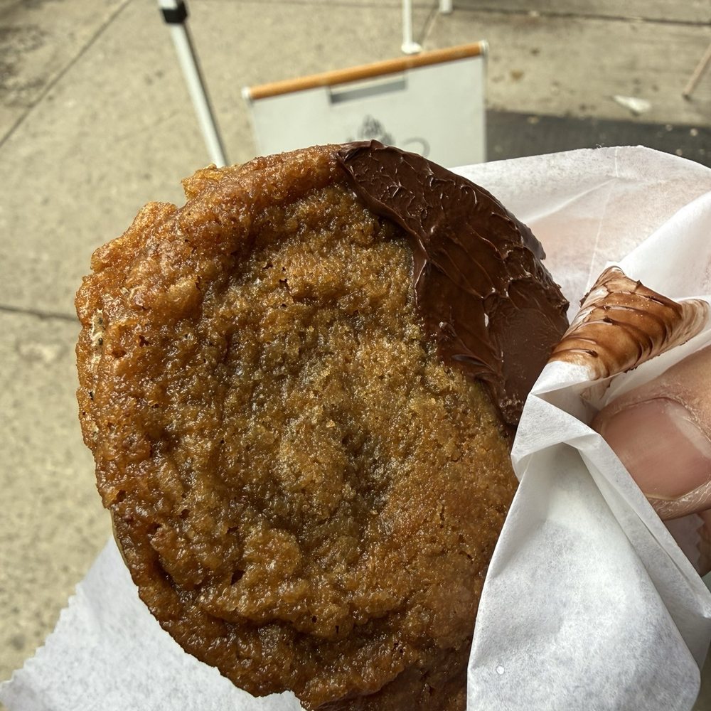 The Pastry Box - Bakeries Near Me - New York, New York