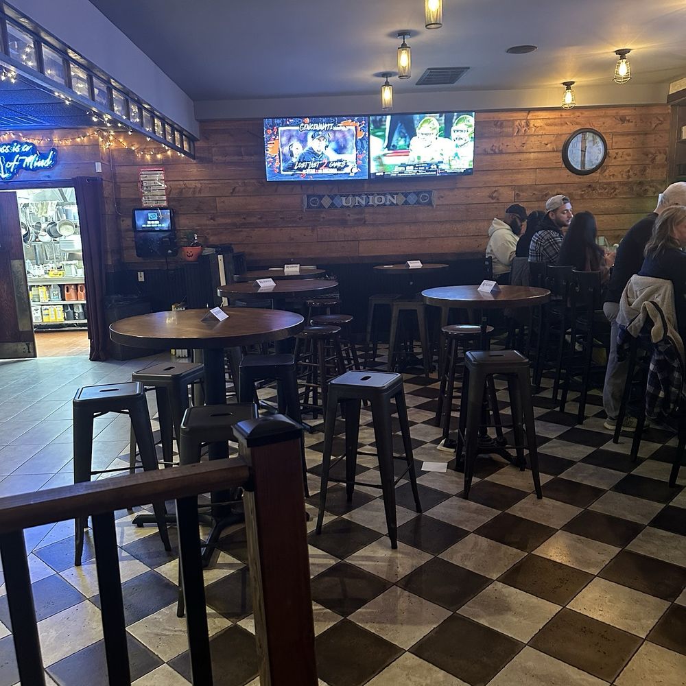 Home Base Delaware - Inside! - Sports Bars Near Me - Wilmington, Delaware Home Base Delaware - Inside! - Sports Bars Near Me - Wilmington, Delaware