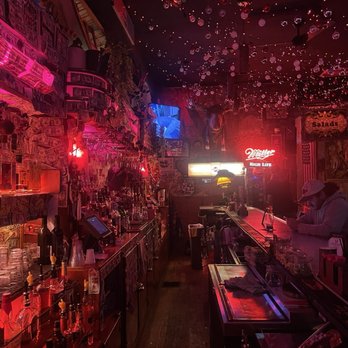 Uncle Leo's - the bar - Dive Bars Near Me - Cincinnati, Ohio