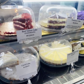 Look Up Dessert Cafe - Ice Cream & Frozen Yogurt Near Me - Chesapeake, Virginia