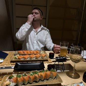 Edo Sushi - Sushi Bars Near Me - Kraków, Massachusetts
