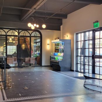 Creme Coffee Social - Coffee & Tea Near Me - San Antonio, Texas
