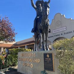 Statue