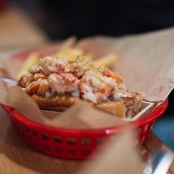 Luke's Lobster - Seafood Near Me - Seattle, Washington Luke's Lobster - Seafood Near Me - Seattle, Washington