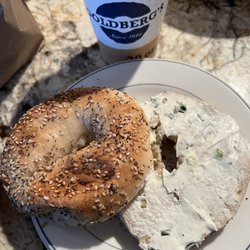 Goldberg's Famous Bagels - Everything Bagel and Coffee Morning! (11/25/22)