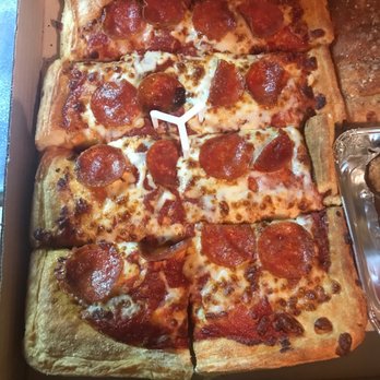 Pizza Hut - Pepperoni pan pizza - Pizza Near Me - Coal Township, Pennsylvania Pizza Hut - Pepperoni pan pizza - Pizza Near Me - Coal Township, Pennsylvania