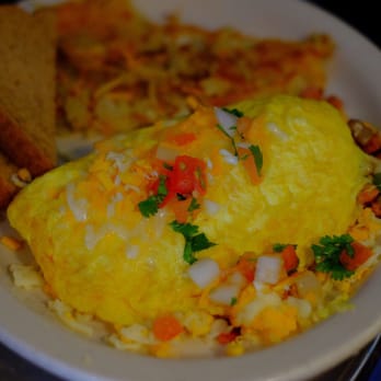 Night & Day Cafe - Carne Asada Omelette - Beer Bar Near Me - Coronado, California Night & Day Cafe - Carne Asada Omelette - Beer Bar Near Me - Coronado, California
