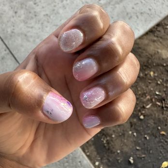 Maison Nail Spa - Within the design, Anna did the nails with foil flakes, marbling, and ombré. On some nails Anna did cat-eye. - Nail Salons Near Me - Pasadena, California