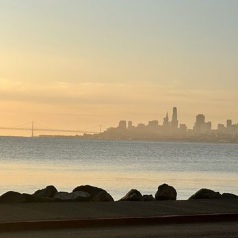 Sausalito Bakery & Cafe - Coffee & Tea Near Me - Sausalito, California