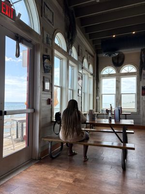 Joe's Crab Shack by null