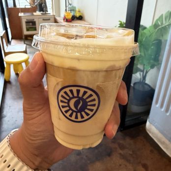 Be Bright Coffee - Coffee & Tea Near Me - Los Angeles, California Be Bright Coffee - Coffee & Tea Near Me - Los Angeles, California
