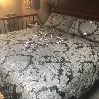 Donna's Premier Lodging - Hotels Near Me - Berlin, Ohio