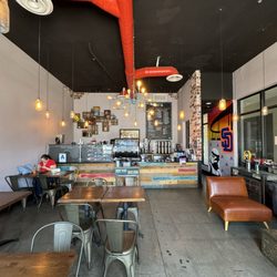 Cafe 86 - Inside