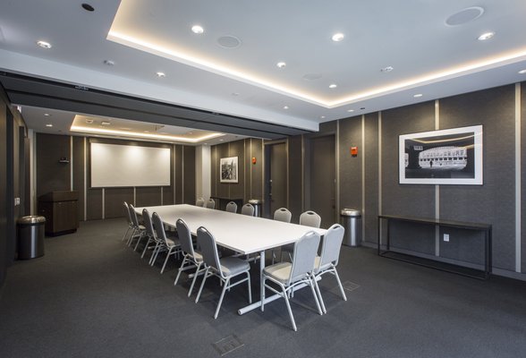 150 North Riverside by null