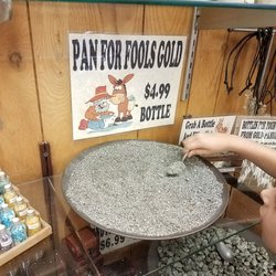 Calico Rock & Gift - At least they're honest..