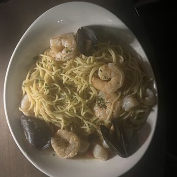 Saffron Social - Seafood Near Me - Peoria, Illinois Saffron Social - Seafood Near Me - Peoria, Illinois