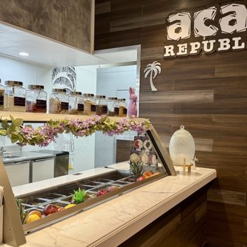 Acai Republic - Fresh fruit case. - Acai Bowls Near Me - Pomona, California