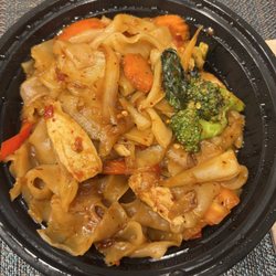 Thai Terrace Cuisine - Drunken Noodles w/ medium spicy