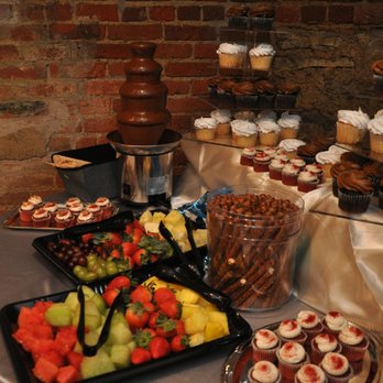 Universal Events Catering - Chocolate fountain rental and display - Wedding Planning Near Me