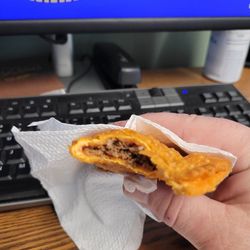 Danny Restaurant - Terrible empanada