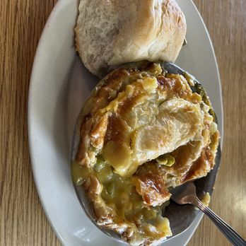 The Slippery Deck - Chicken pot pie - Breakfast & Brunch Near Me - Westport, Washington