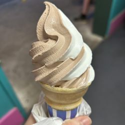 Petrucci's Ice Cream & Water Ice