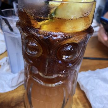 Down the Hatch Maui - Seafood Near Me - Lahaina, Hawaii