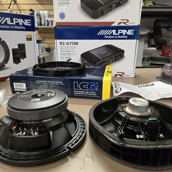 J's Tech Bay - Alpine Type-R Speakers - Car Stereo Installation Near Me - Sparks, Nevada
