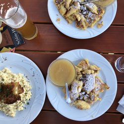 Schlitte Hütte - Kassspatzen und Kaiserschmarrn, einfach lecker
