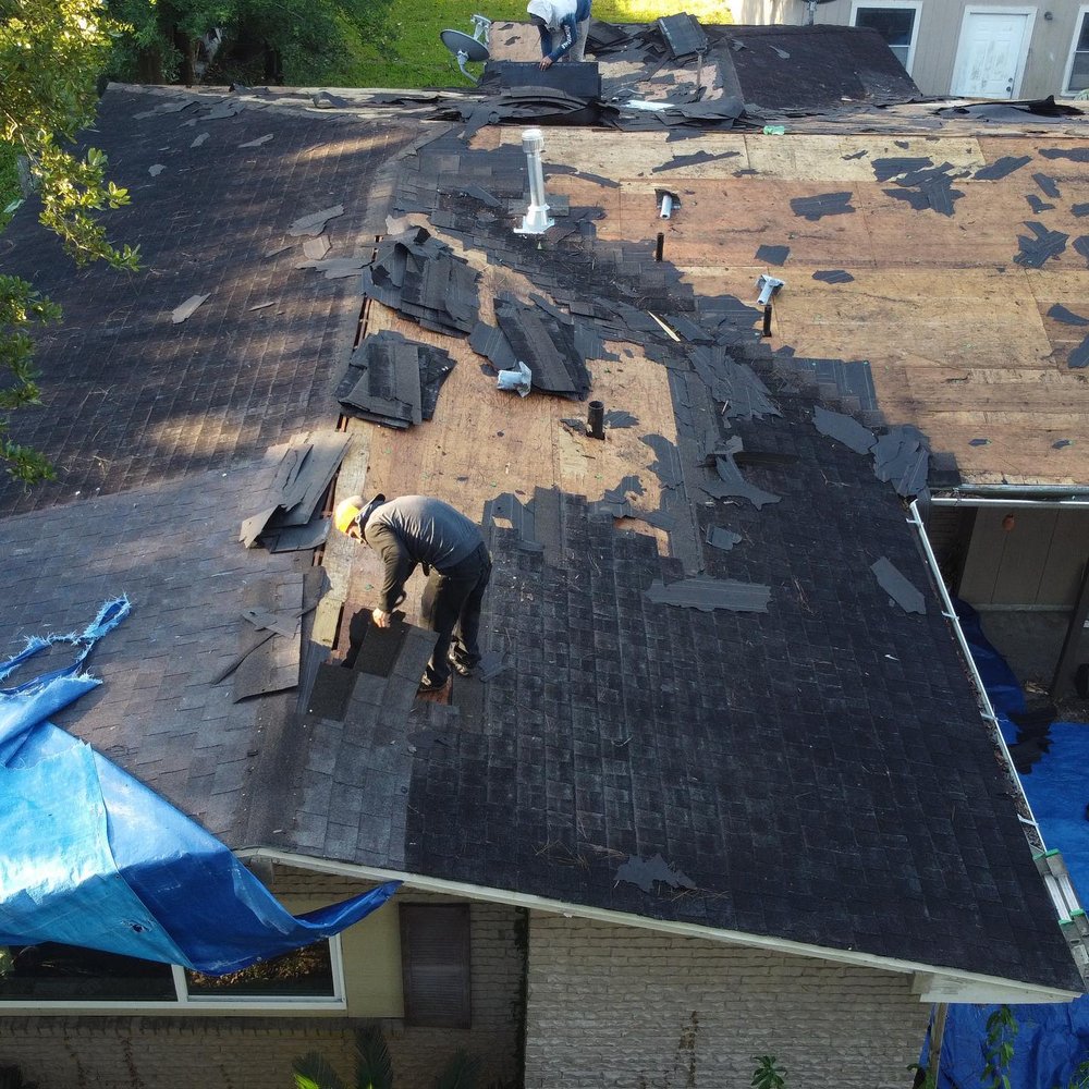 Slide of B.B. Roofing & Exteriors