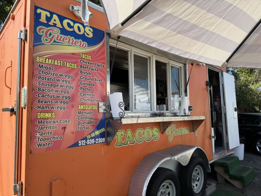 Tacos Guerrero by null