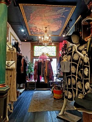 Katwalk Boutique by null