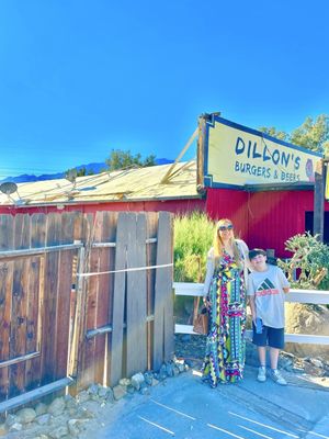 Dillon's Burgers & Beers Restaurant by null