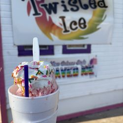 Twisted Ice - Strawberry mix with cheesecake, add whip and sprinkles