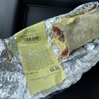 Buc ee's - Brisket & egg taco is excellent! Doesn't come with sauce. - Car Wash Near Me - Athens, Alabama