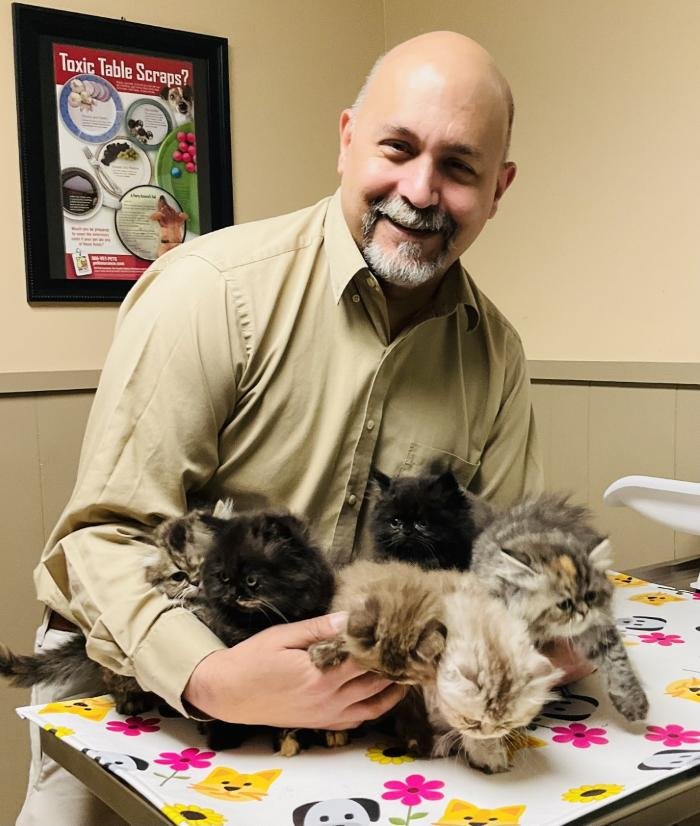 APPLE VALLEY VETERINARY CLINIC Updated August 2024 70 Photos & 17