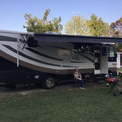 Swamp Fox Camping