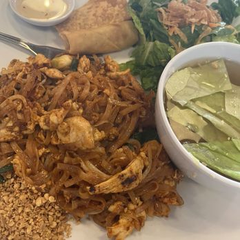 Janejira Thai Bistro - Thai Near Me - Pasadena, California