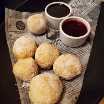 Blade 1936 - Bomboloni (vegan dessert) - Pizza Near Me - Oceanside, California Blade 1936 - Bomboloni (vegan dessert) - Pizza Near Me - Oceanside, California
