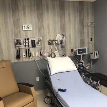 East Valley ER - Typical room, comfortable - Emergency Rooms Near Me - Chandler, Arizona East Valley ER - Typical room, comfortable - Emergency Rooms Near Me - Chandler, Arizona